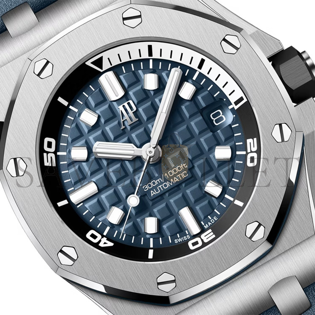 audemars P*g*et royal oak offshorediver watch 15720st.oo.a027ca.01